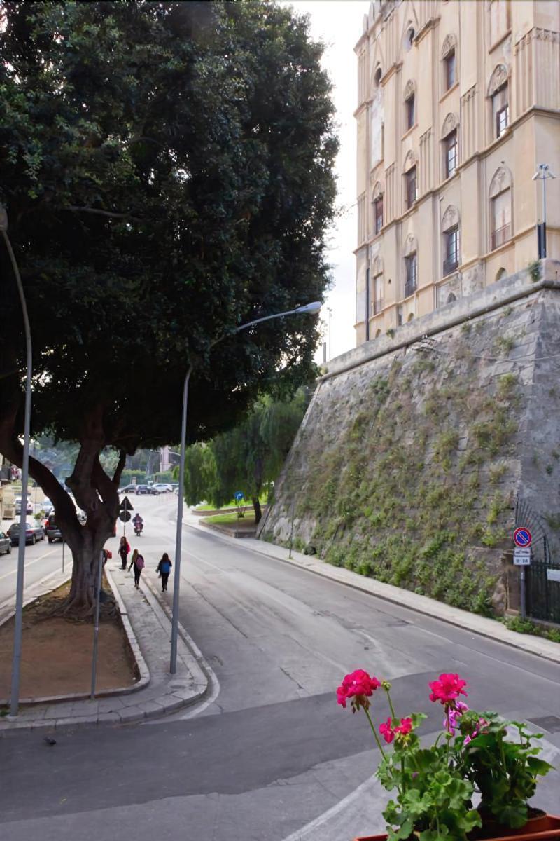 B&B "Al Bastione Normanno Palermo Bagian luar foto