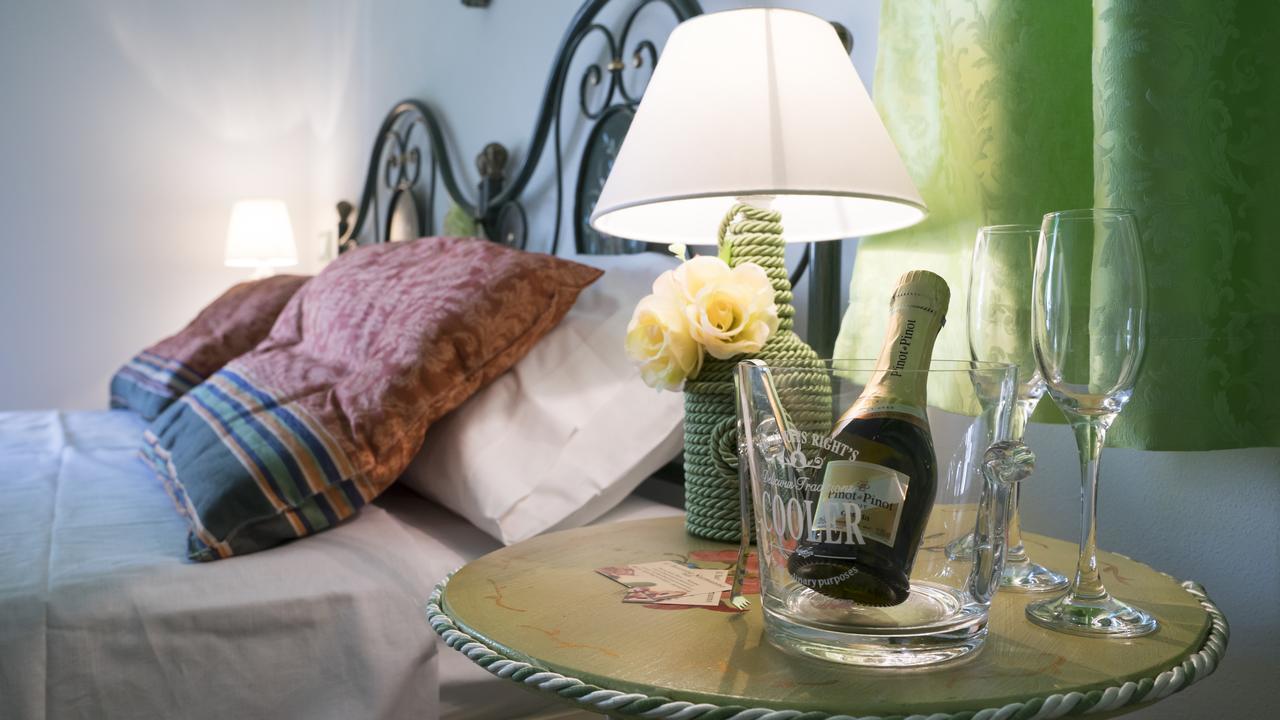 B&B "Al Bastione Normanno Palermo Bagian luar foto