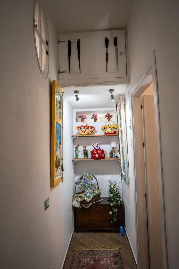 B&B "Al Bastione Normanno Palermo Bagian luar foto